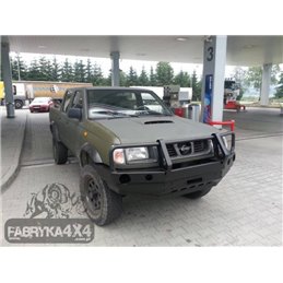 Nárazník Nissan Navara D22 predný - bez rámu